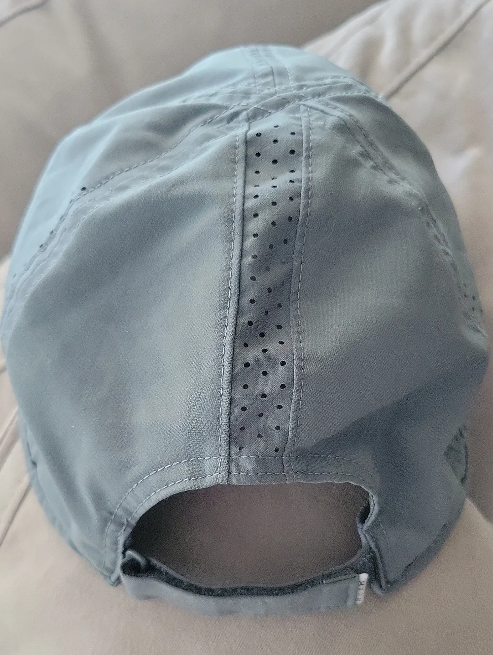 Under Armour Men's Performance Cap